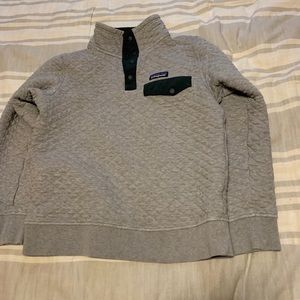 Patagonia pull over